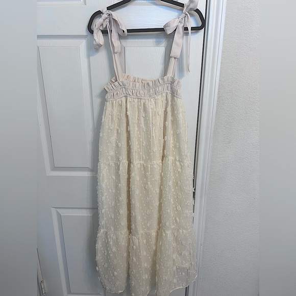 NWOT AURA THE LABEL, Boho Tie Midi, Medium in Cream - Picture 1 of 11
